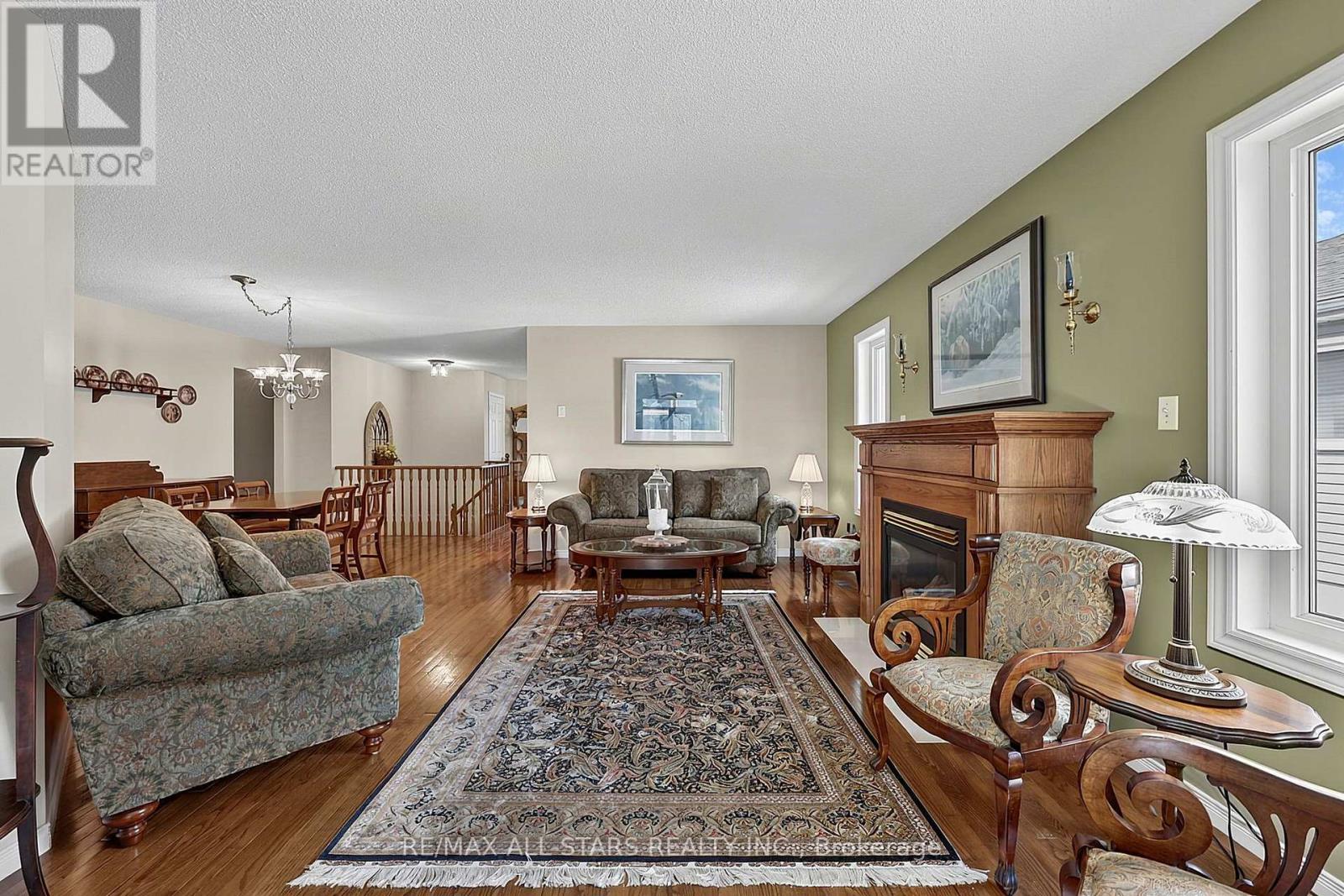 117 Riverglen Drive, Georgina, Ontario  L4P 2R3 - Photo 16 - N13705458