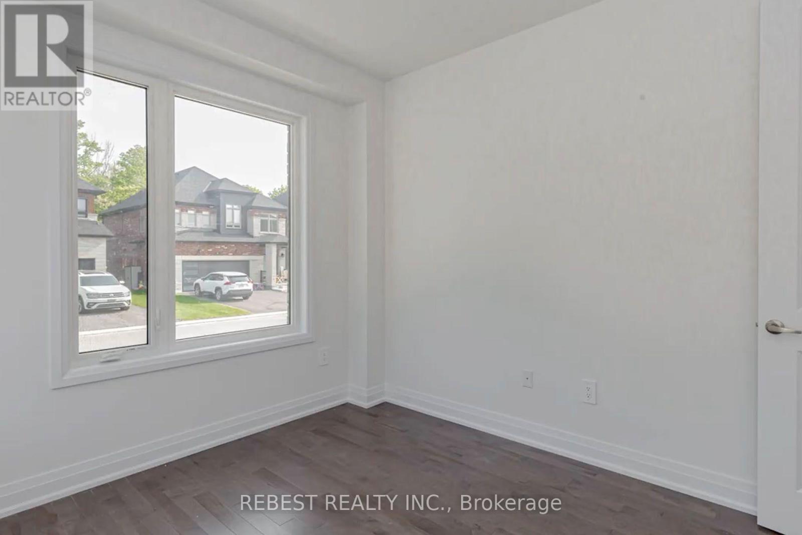 46 Franklin Trail, Barrie, Ontario  L9J 0B1 - Photo 8 - S13693302
