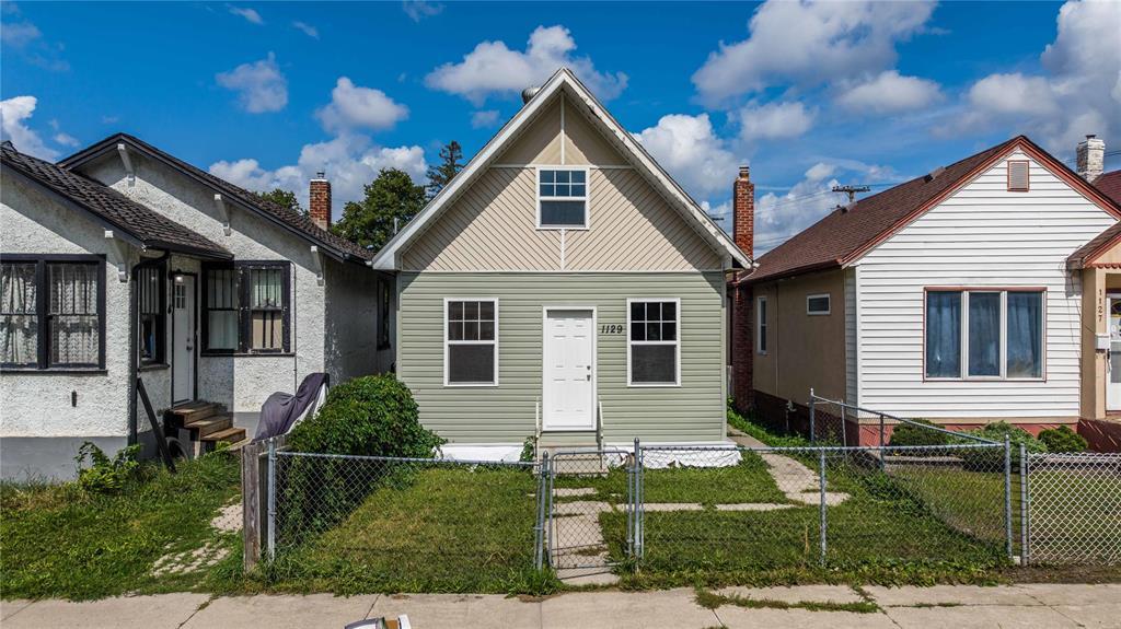 1129 Pritchard Avenue, winnipeg, Manitoba
