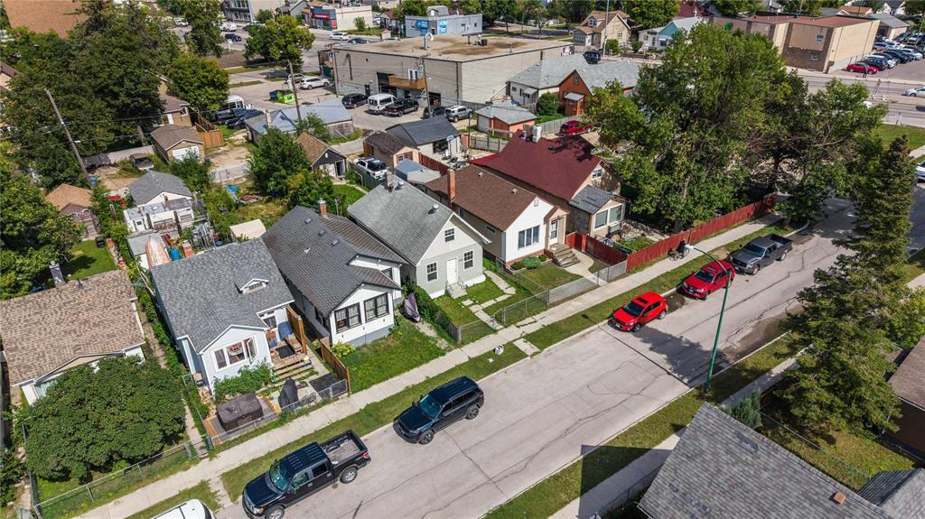 1129 Pritchard Avenue, Winnipeg, Manitoba R2X 0G7 - Photo 16 - 202620850