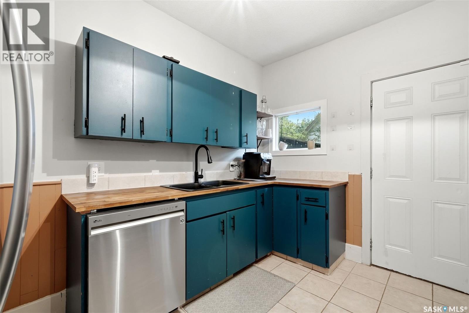2273 Cameron Street, Regina, Saskatchewan  S4T 2V9 - Photo 9 - SK044284