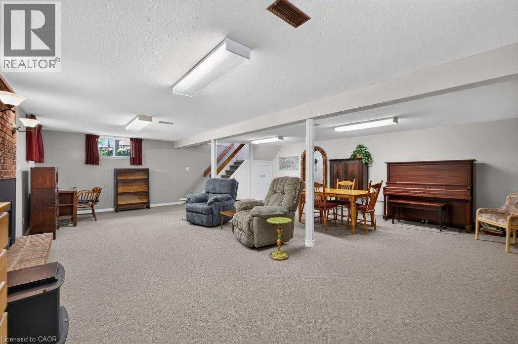 476 East 37th Street, Hamilton, Ontario  L8V 4B9 - Photo 32 - 40837840
