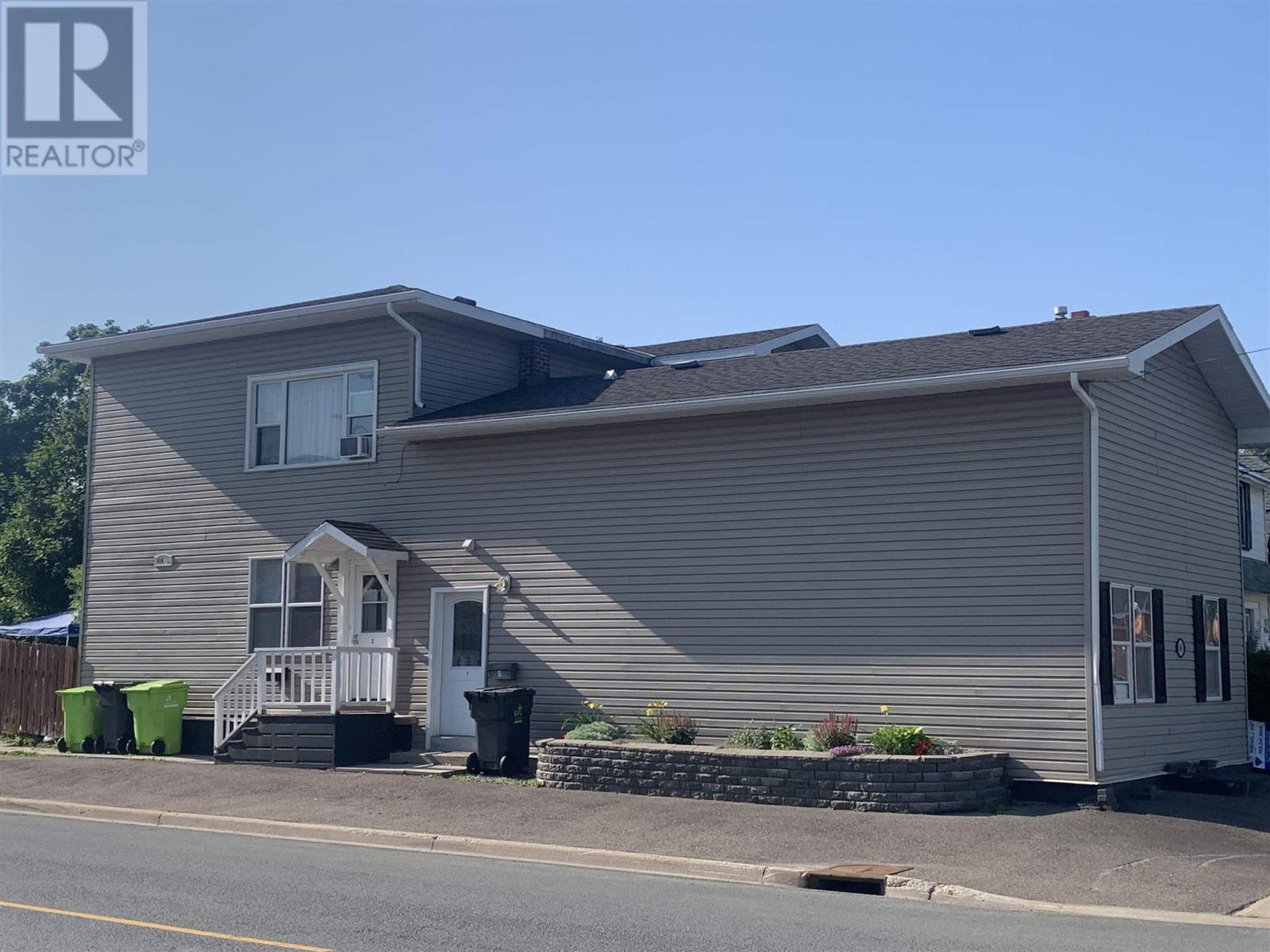 464 John St, Sault Ste. Marie, Ontario  P6C 3K1 - Photo 1 - SM261005