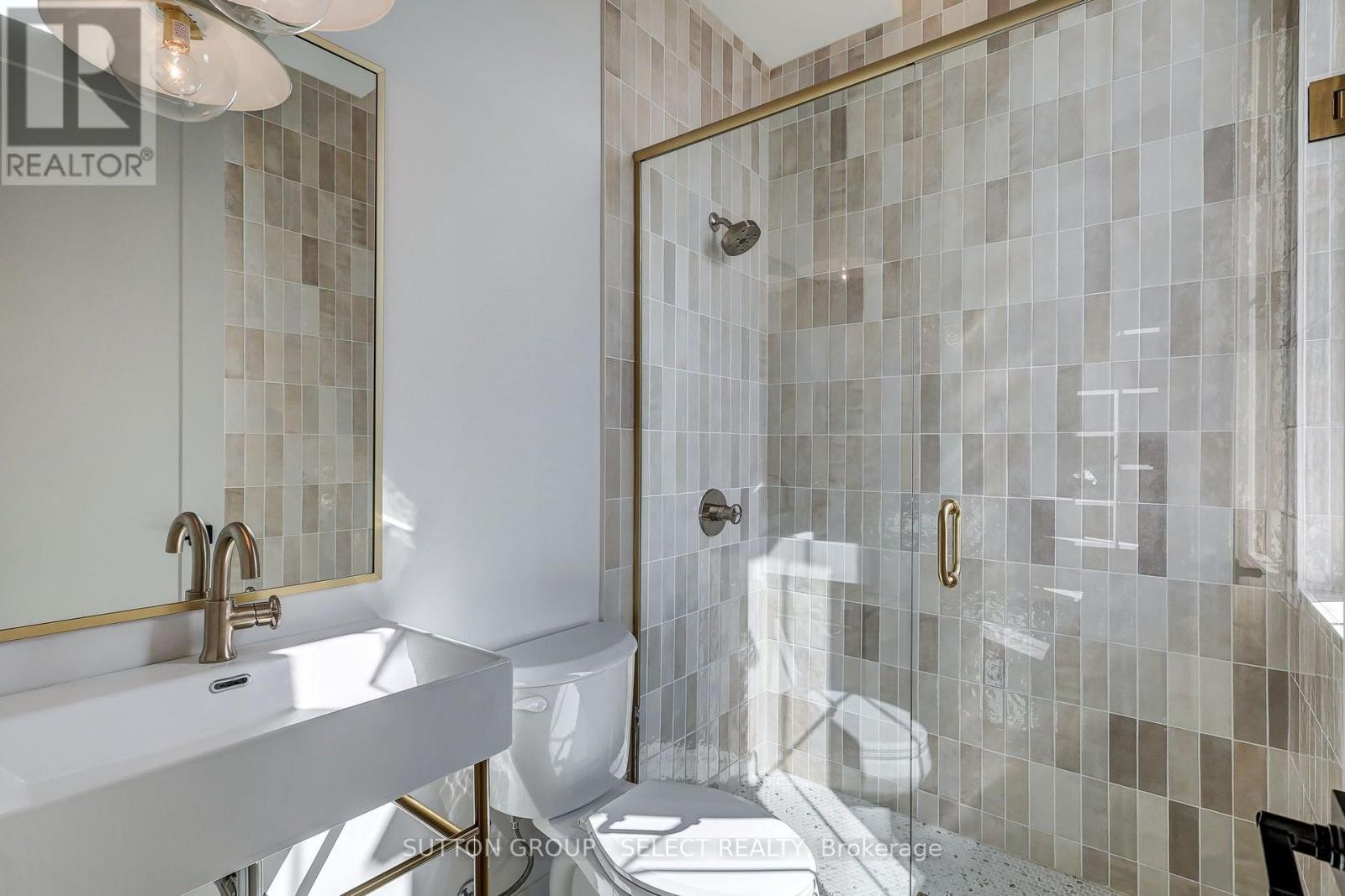 239 Foxborough Place, Thames Centre, Ontario  N0M 2P0 - Photo 22 - X13705790