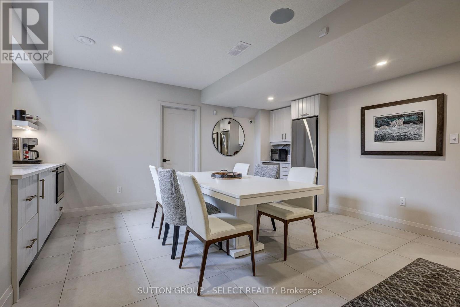239 Foxborough Place, Thames Centre, Ontario  N0M 2P0 - Photo 36 - X13705790