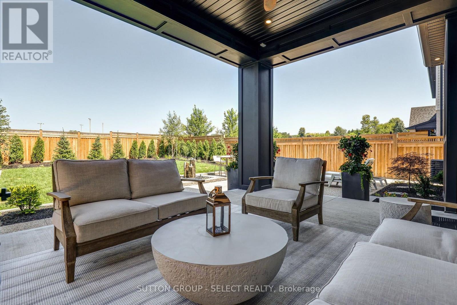 239 Foxborough Place, Thames Centre, Ontario  N0M 2P0 - Photo 43 - X13705790