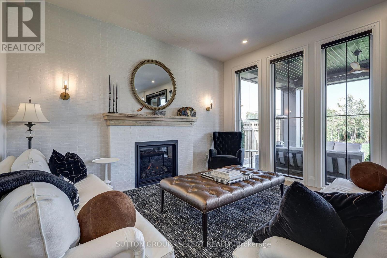 239 Foxborough Place, Thames Centre, Ontario  N0M 2P0 - Photo 6 - X13705790