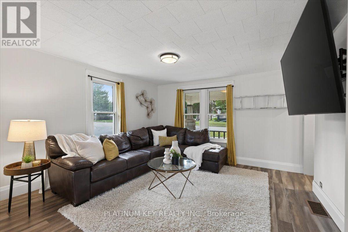 8624 Glendon Drive, Strathroy-Caradoc, Ontario  N0L 1W0 - Photo 7 - X13705794