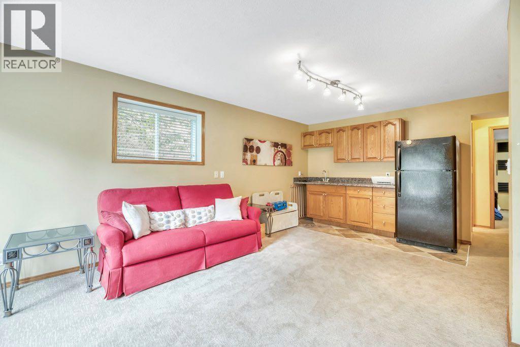 199 Lakeside Greens Court, Chestermere, Alberta  T1X 1C7 - Photo 34 - A2317851