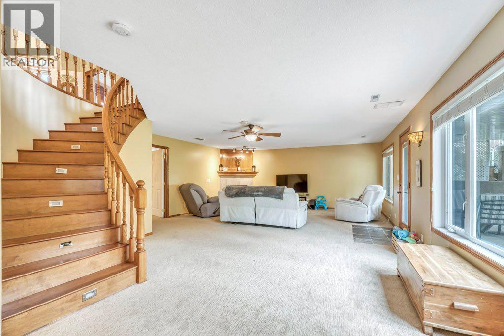 199 Lakeside Greens Court, Chestermere, Alberta  T1X 1C7 - Photo 33 - A2317851