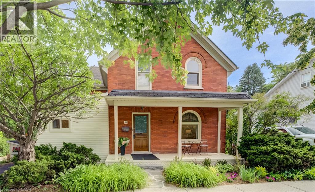 25 Central Street, Waterloo, Ontario N2L 3A5 - Photo 2 - 40844069