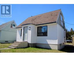 25 Neebig AVE, Manitouwadge, Ontario
