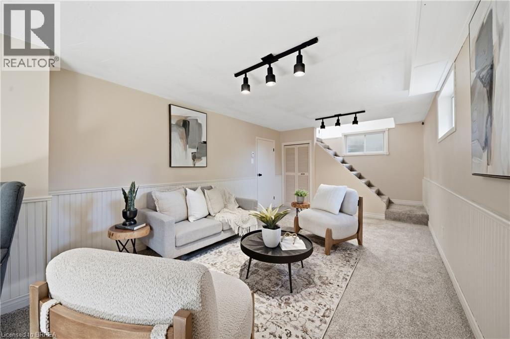 33 Wood Street, Brantford, Ontario  N3R 2K7 - Photo 21 - 40857453