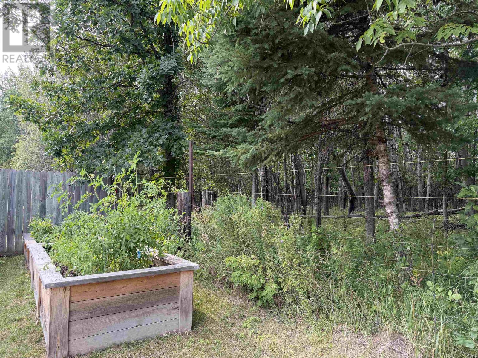 1708 Lyndy Pl, Fort Frances, Ontario  P9A 3V4 - Photo 40 - TB2602381