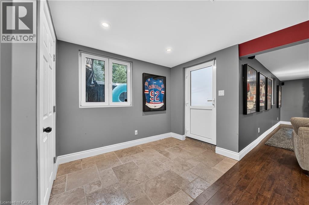 50 Roehampton Court, Kitchener, Ontario  N2A 3L1 - Photo 41 - 40857830