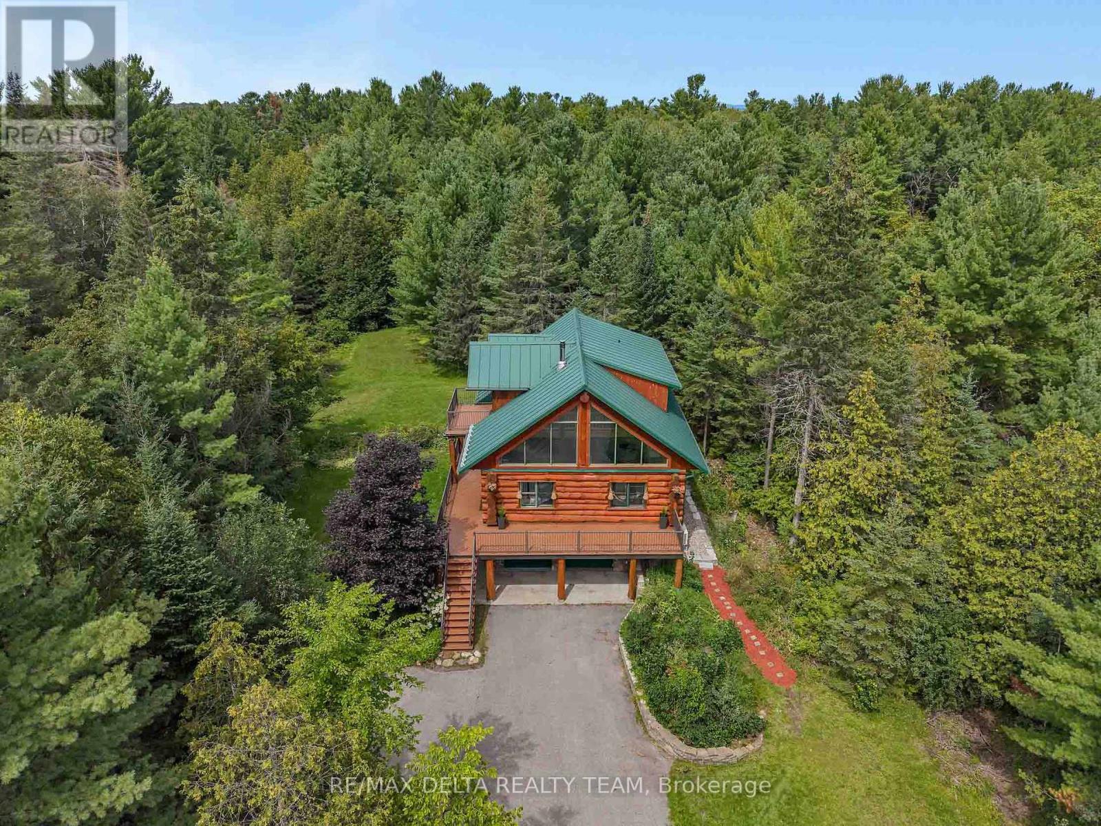 107 CORKERY WOODS DRIVE, Ottawa, Ontario
