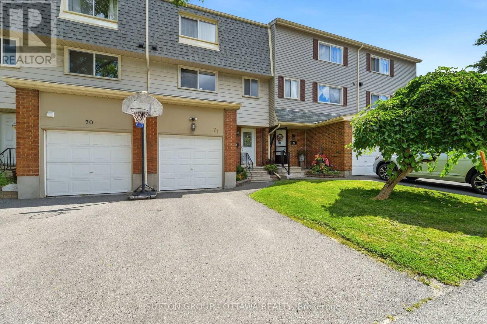 71 - 2415 SOUTHVALE CRESCENT, Ottawa, Ontario