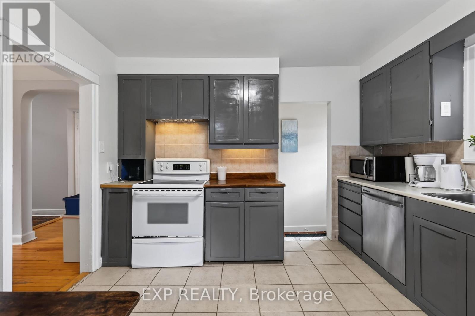 1220 Collins Avenue, Ottawa, Ontario  K1V 6E1 - Photo 10 - X13705760