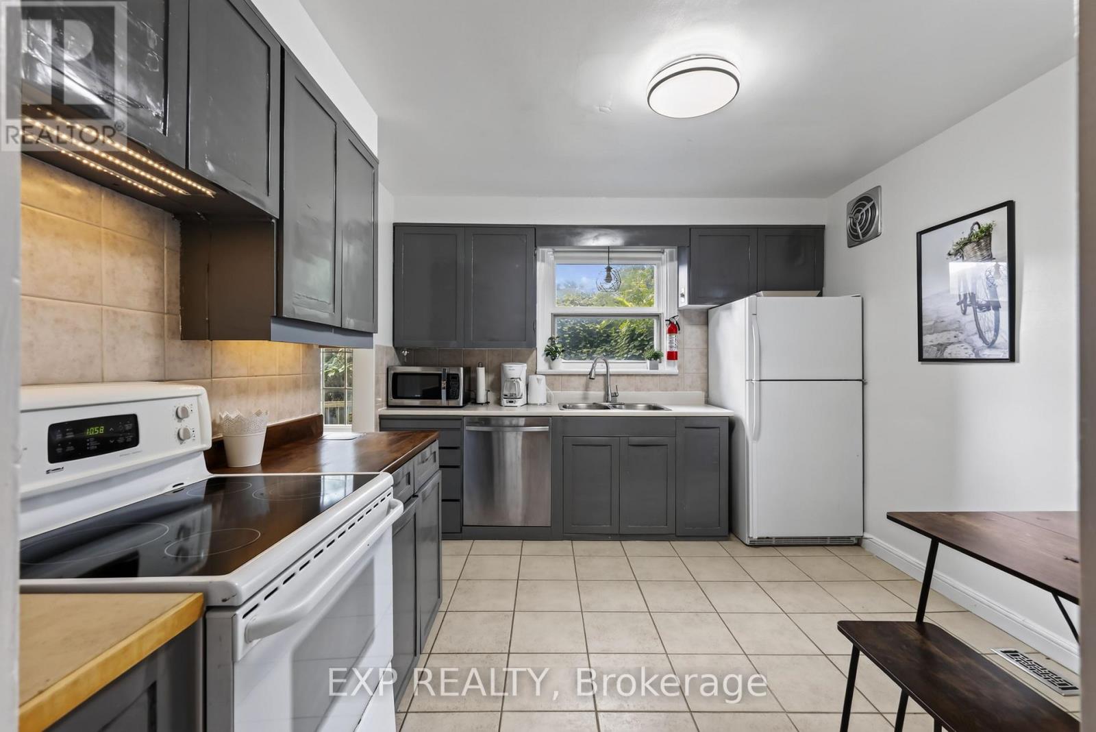 1220 Collins Avenue, Ottawa, Ontario  K1V 6E1 - Photo 11 - X13705760