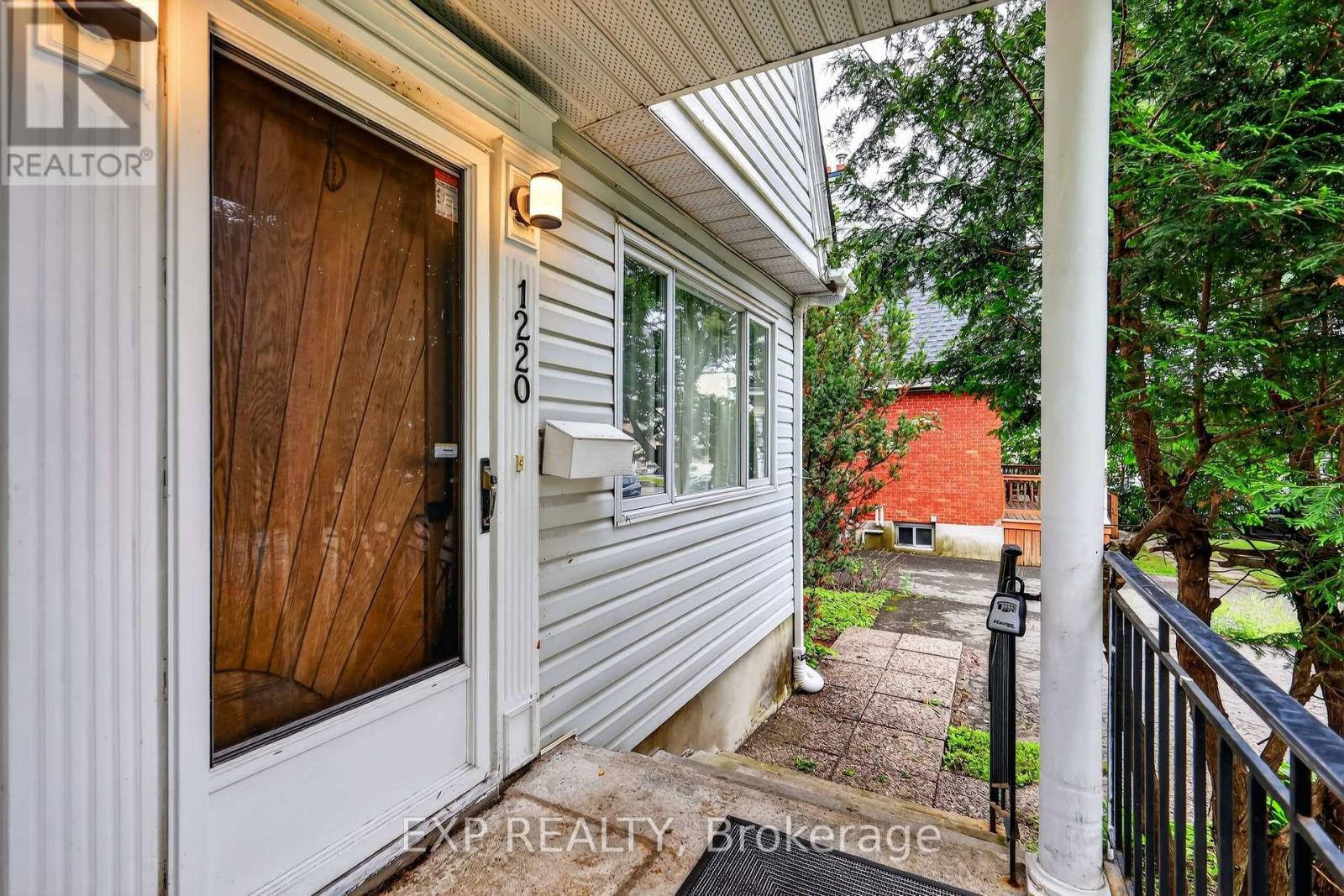 1220 Collins Avenue, Ottawa, Ontario  K1V 6E1 - Photo 4 - X13705760