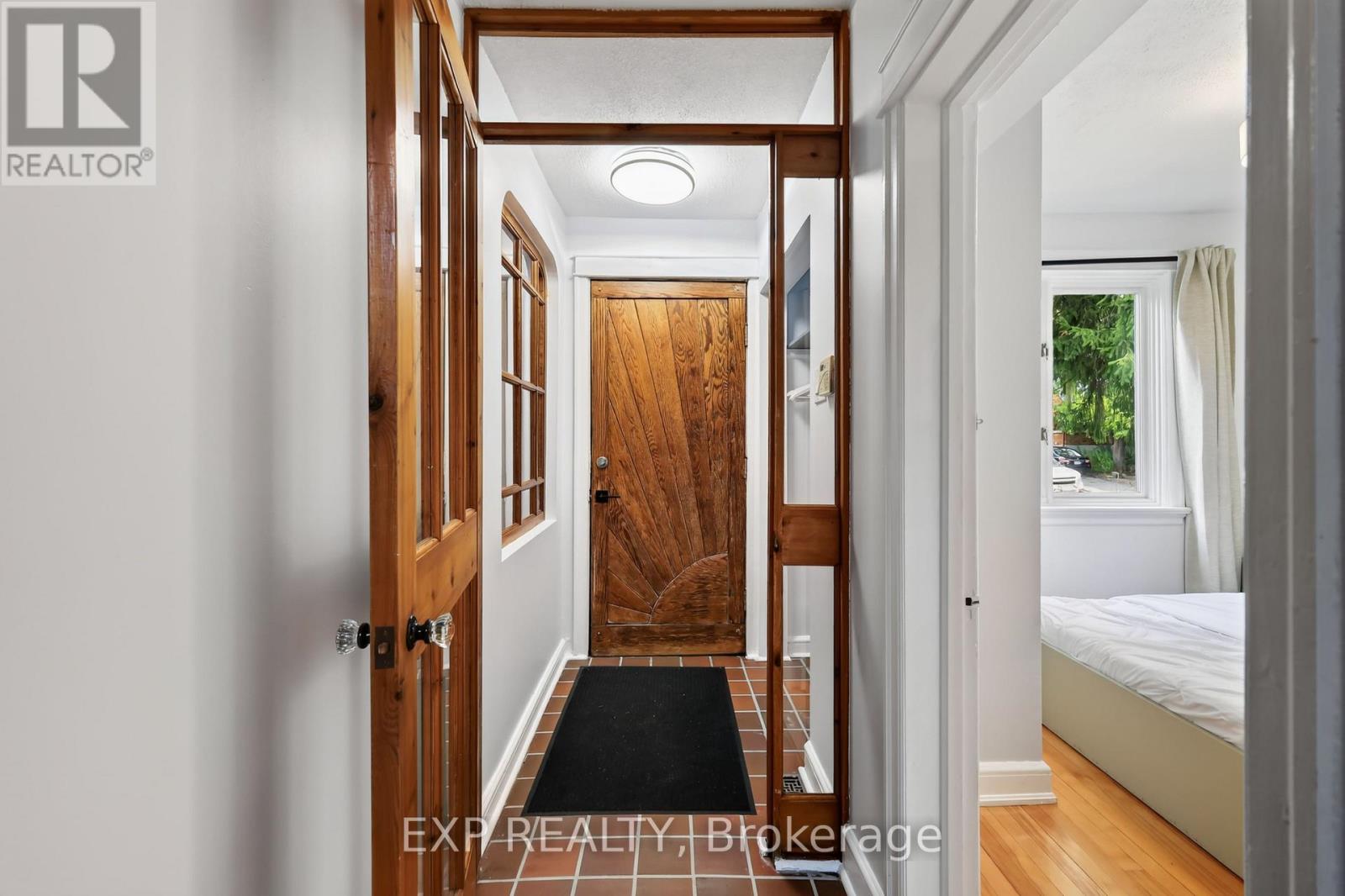 1220 Collins Avenue, Ottawa, Ontario  K1V 6E1 - Photo 5 - X13705760