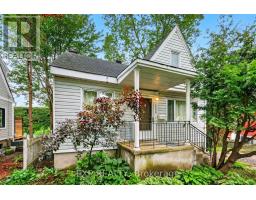 1220 COLLINS AVENUE, Ottawa, Ontario