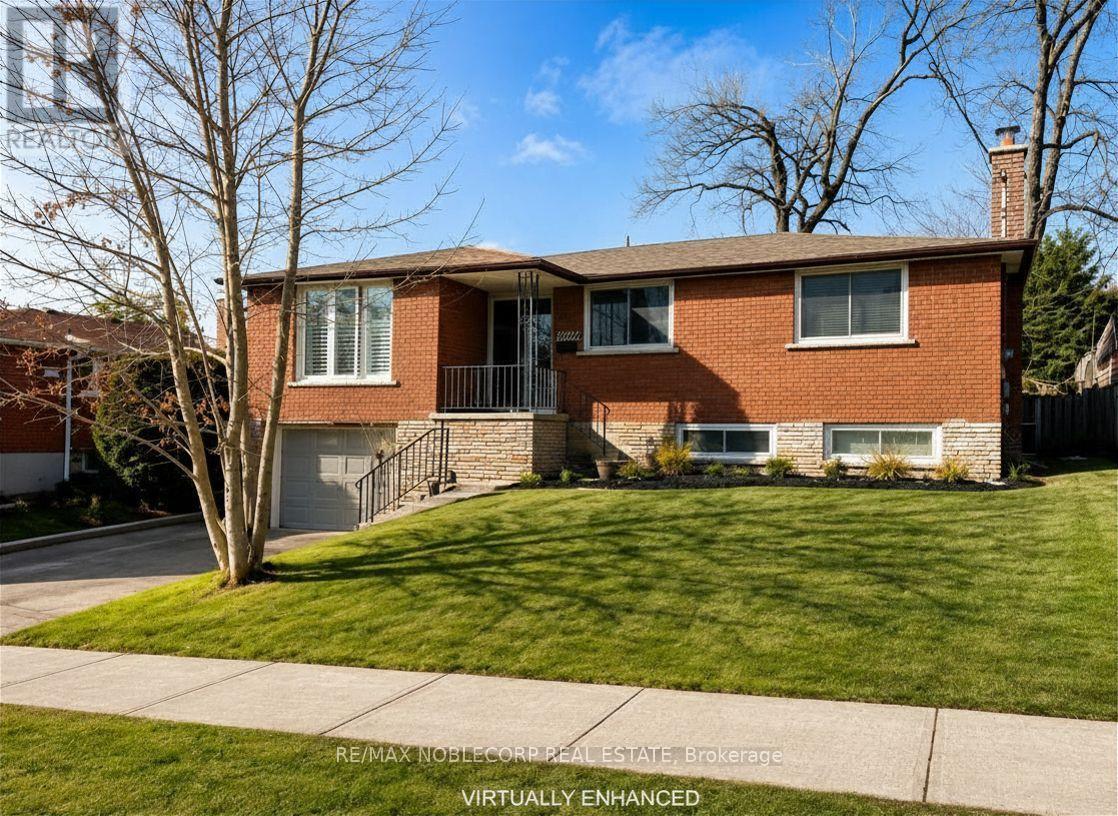 166 COLLINGS AVENUE, Bradford West Gwillimbury, Ontario