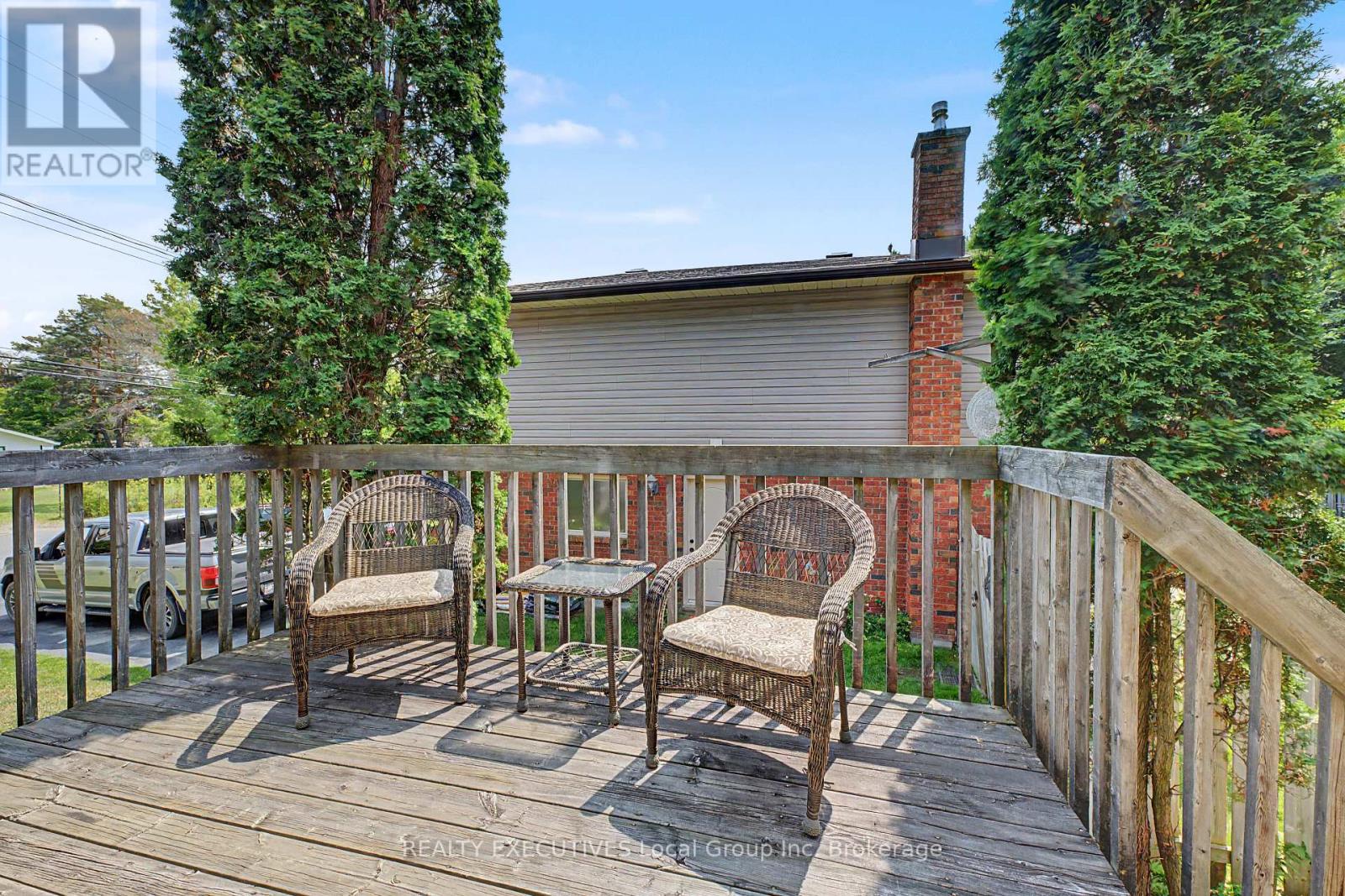 243 Little Down Lane, North Bay, Ontario  P1B 8G2 - Photo 7 - X13705820