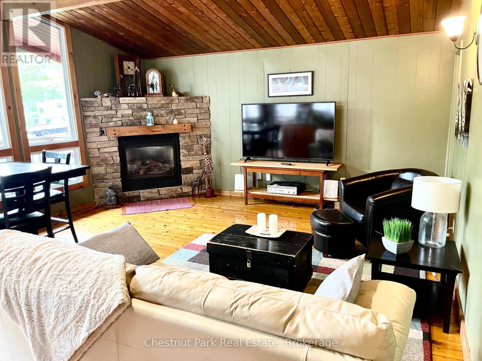 72 59th Street S, Wasaga Beach, Ontario  L9Z 1V8 - Photo 7 - S13705736