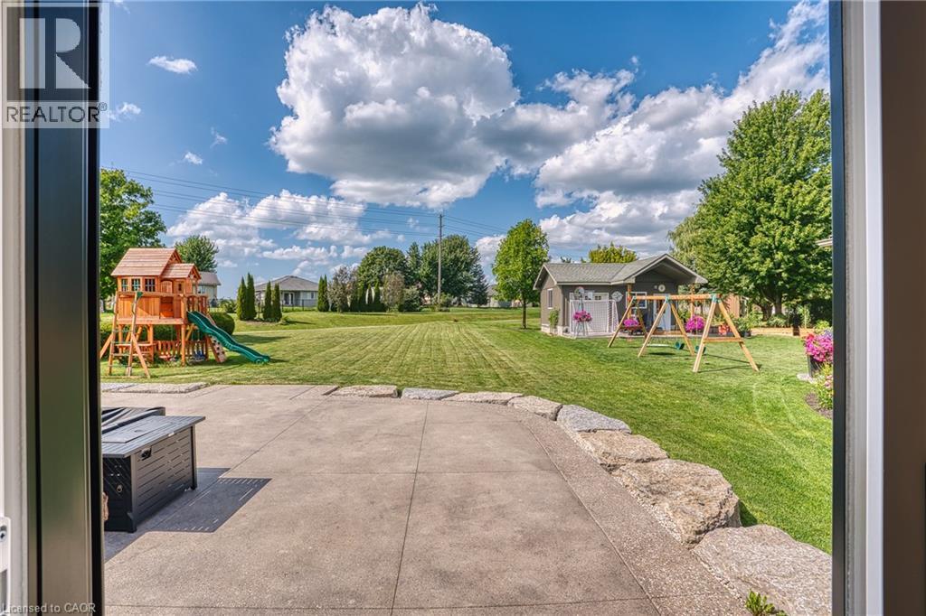 635 Riverview Drive, Listowel, Ontario  N4W 3T7 - Photo 37 - 40857004