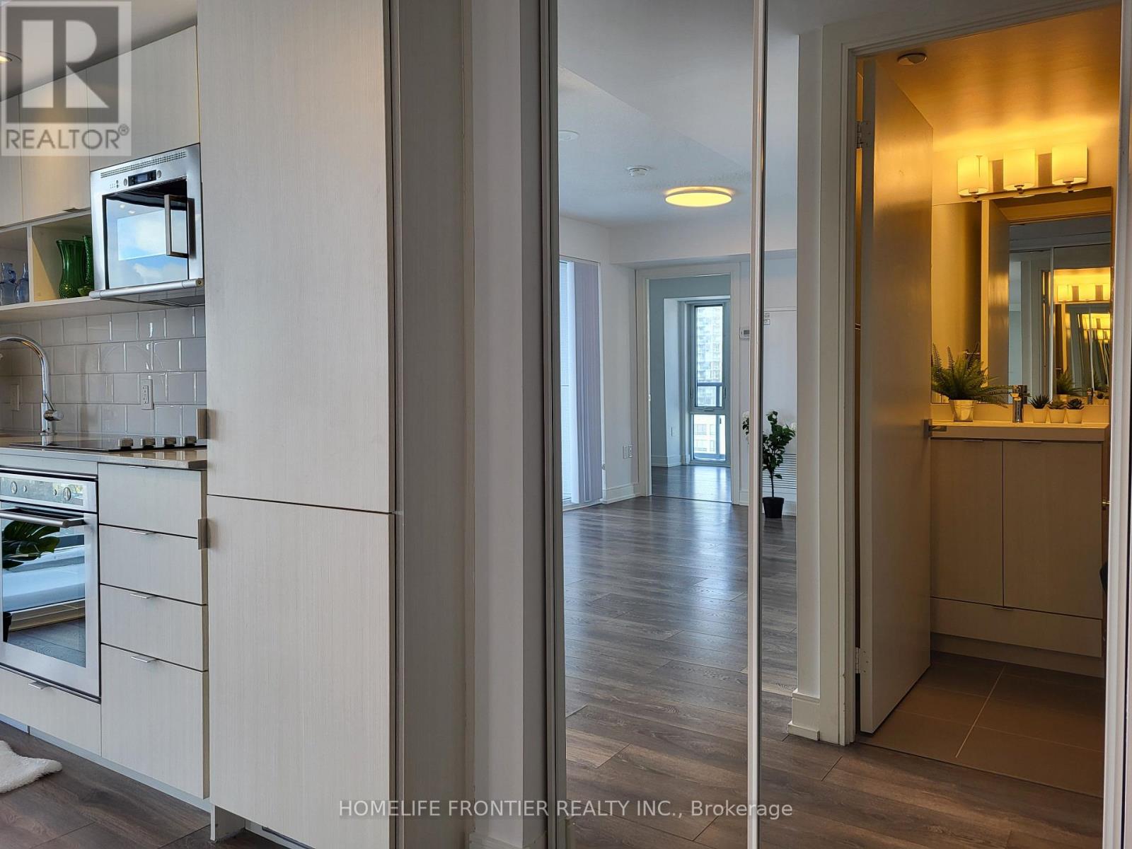 1705 - 89 Mcgill Street, Toronto, Ontario  M5B 0B1 - Photo 4 - C13705620