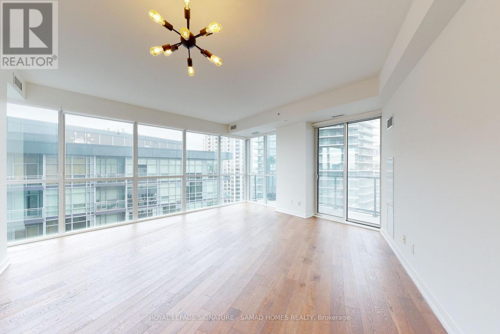 1712 - 20 Bruyeres Mews, Toronto, Ontario  M5V 0G8 - Photo 13 - C13705716