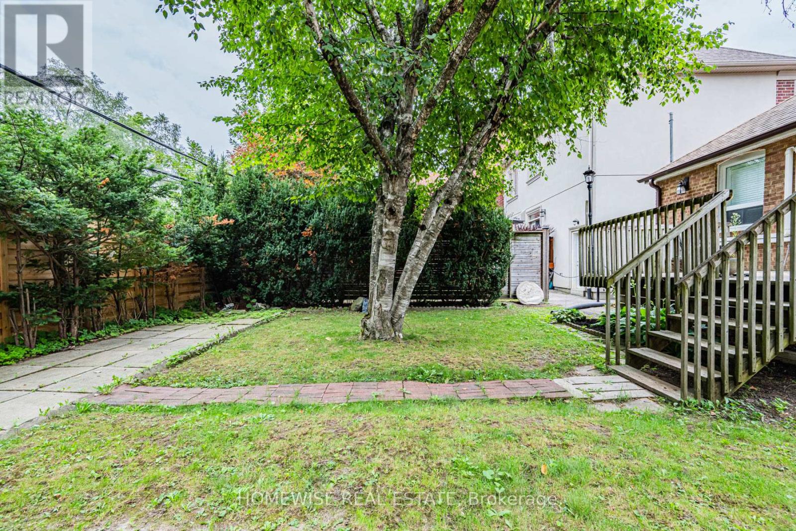 86 Fairleigh Crescent, Toronto, Ontario  M6C 3R9 - Photo 33 - C13705796