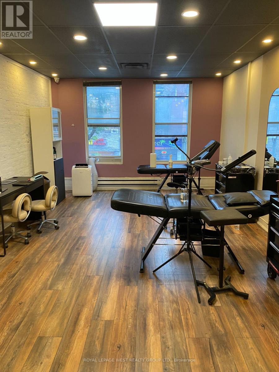 2nd Floor - 261 Queen Street W, Toronto, Ontario  M5V 1Z4 - Photo 2 - C13705812