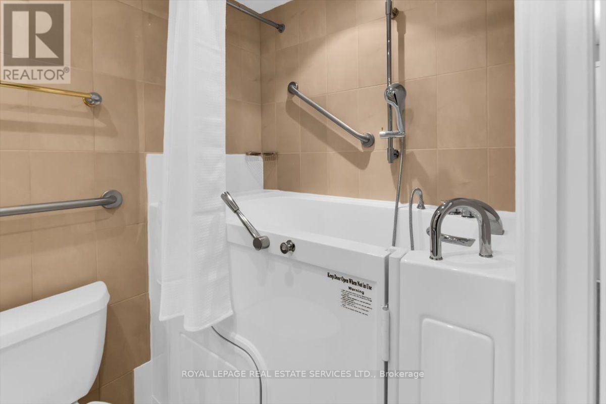 501 - 190 St George Street, Toronto, Ontario  M5R 2N4 - Photo 24 - C13705842