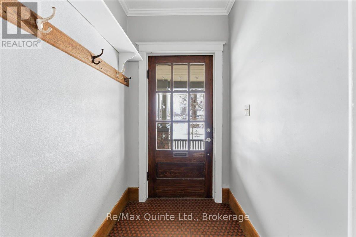 219 East Street, Greater Napanee, Ontario  K7R 1T2 - Photo 12 - X13705624