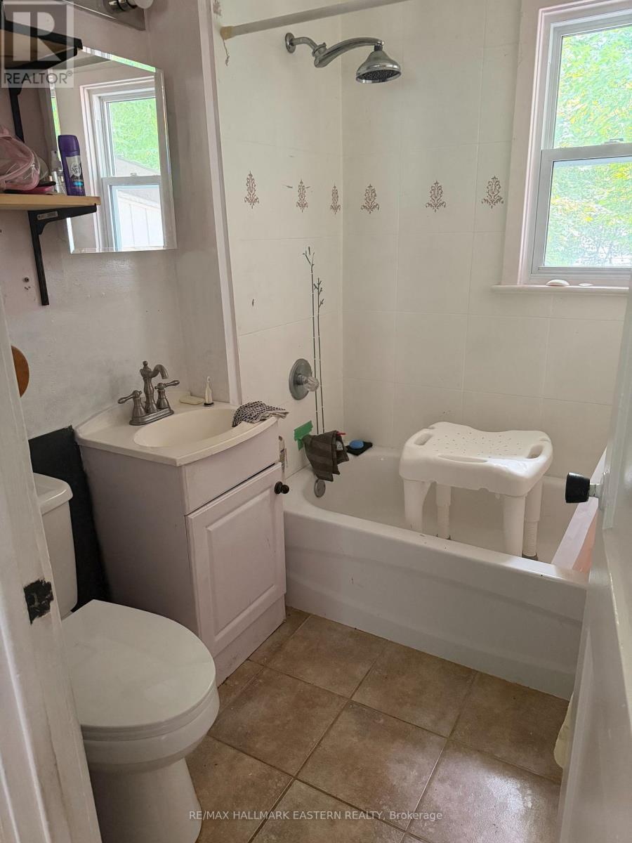 413 Bellevue Street, Peterborough, Ontario  K9H 5G5 - Photo 17 - X13705694
