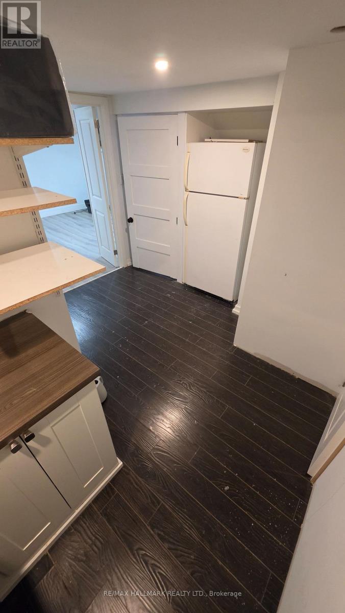 Room 2 - 888 Krosno Boulevard, Pickering, Ontario  L1W 1H4 - Photo 10 - E13705614