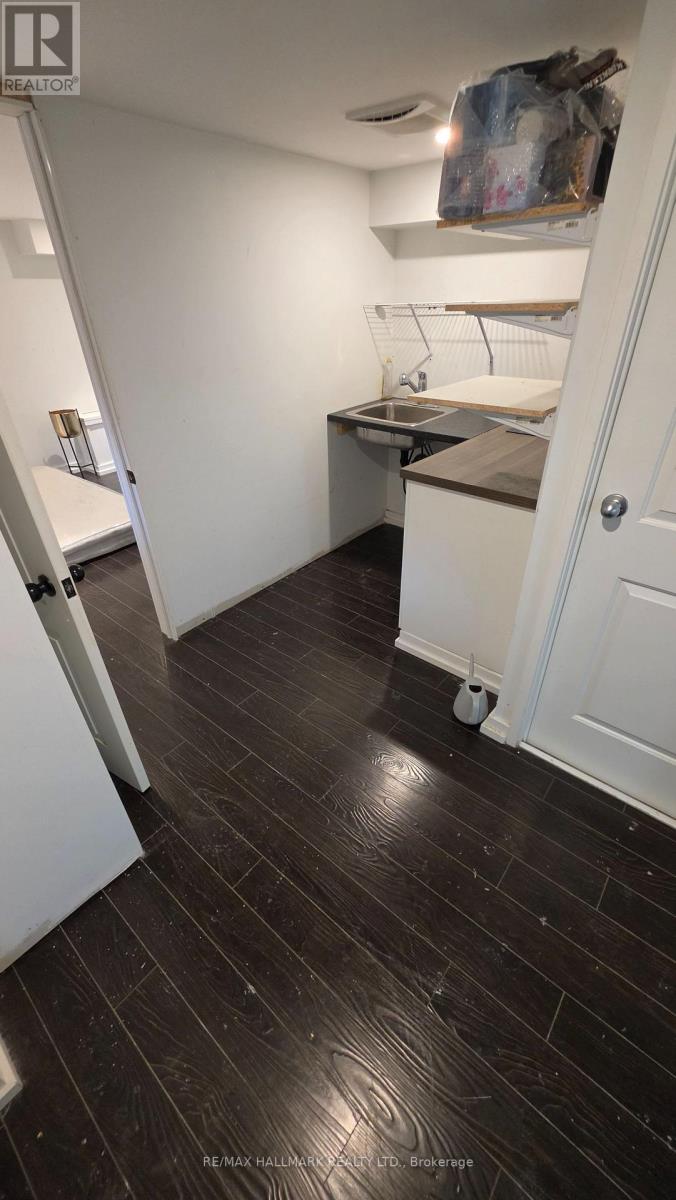 Room 2 - 888 Krosno Boulevard, Pickering, Ontario  L1W 1H4 - Photo 8 - E13705614