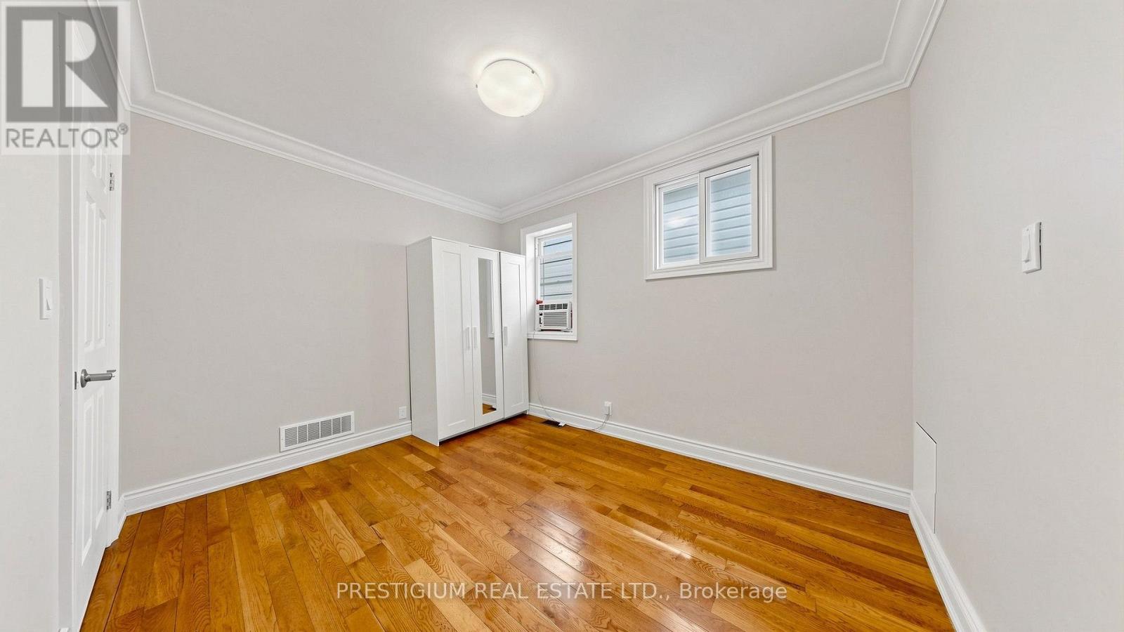 65 Eldon Avenue, Toronto, Ontario  M4C 5G2 - Photo 13 - E13705710