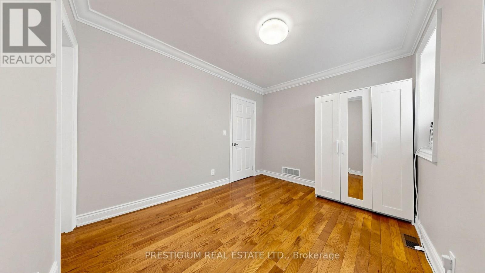 65 Eldon Avenue, Toronto, Ontario  M4C 5G2 - Photo 14 - E13705710