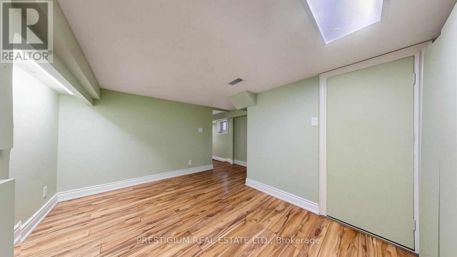 65 Eldon Avenue, Toronto, Ontario  M4C 5G2 - Photo 23 - E13705710