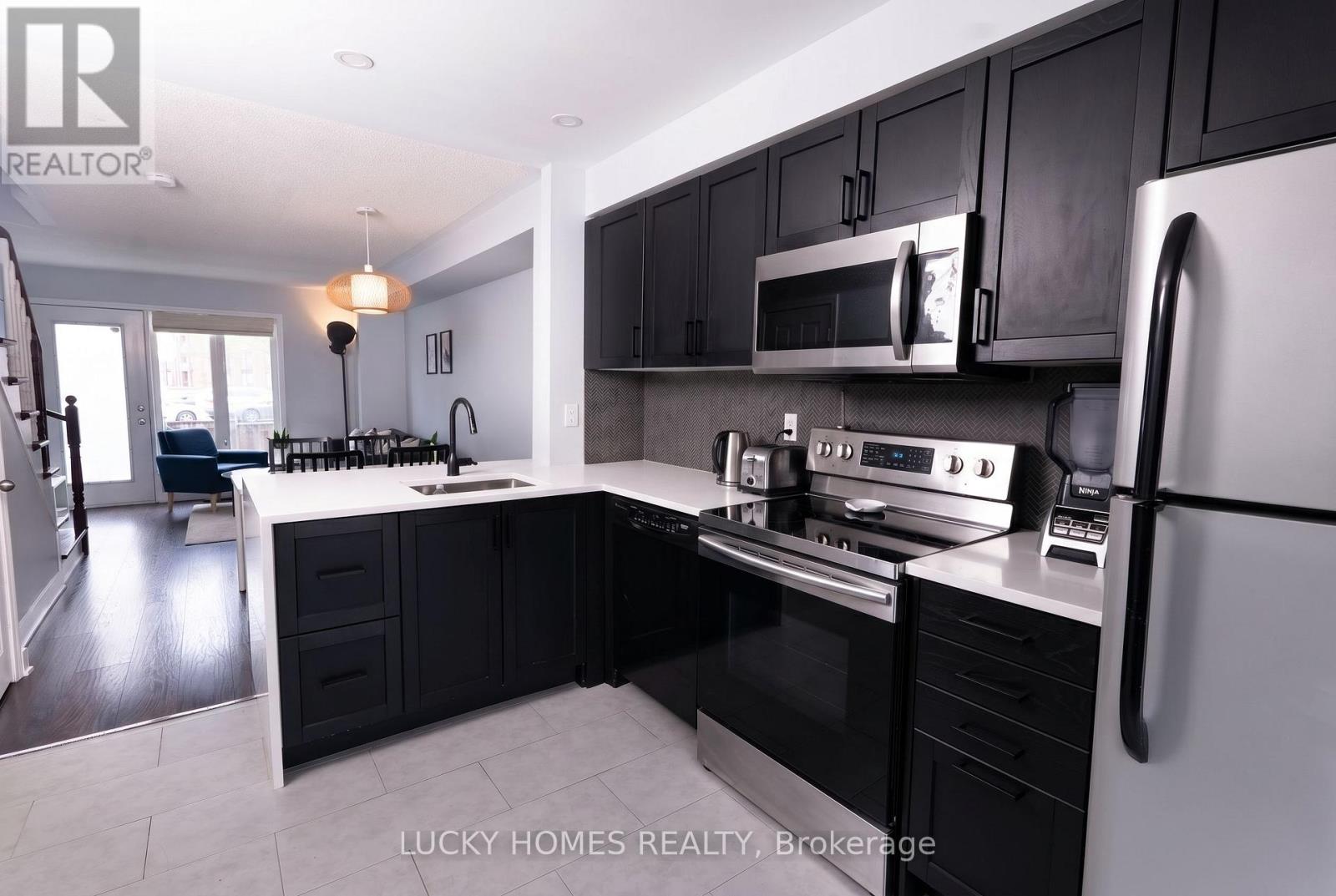 76 - 1775 Valley Farm Rd Road, Pickering, Ontario  L1V 7J9 - Photo 6 - E13705742