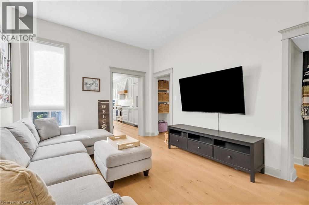 76 Pearl Street N, Hamilton, Ontario  L8R 2Y9 - Photo 13 - 40845487