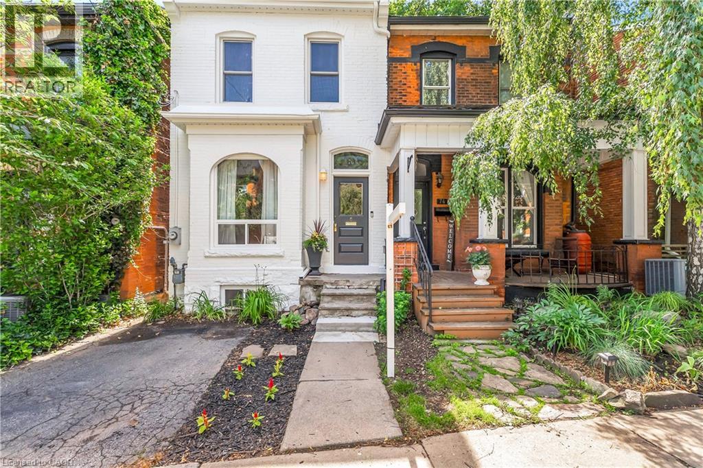 76 Pearl Street N, Hamilton, Ontario  L8R 2Y9 - Photo 3 - 40845487