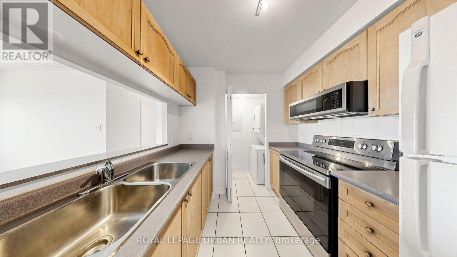 1005 - 399 South Park Road, Markham (Commerce Valley), Ontario  L3T 7W6 - Photo 19 - N13705690