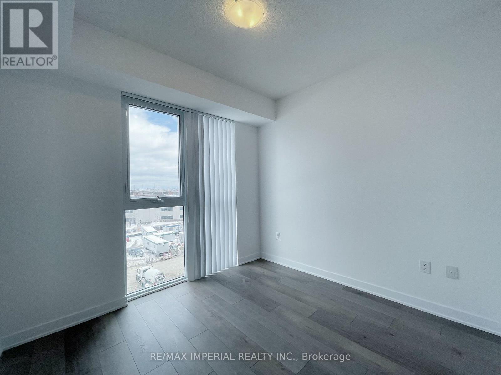 616 - 38 Honeycrisp Crescent, Vaughan, Ontario  L4K 0M7 - Photo 9 - N13705730