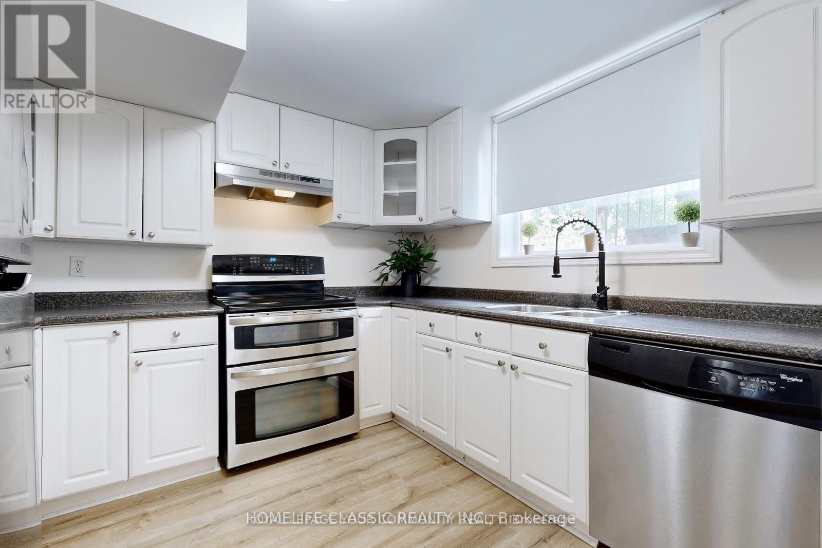 Lower Level - 267 Savage Road, Newmarket, Ontario  L3X 1S1 - Photo 7 - N13705740