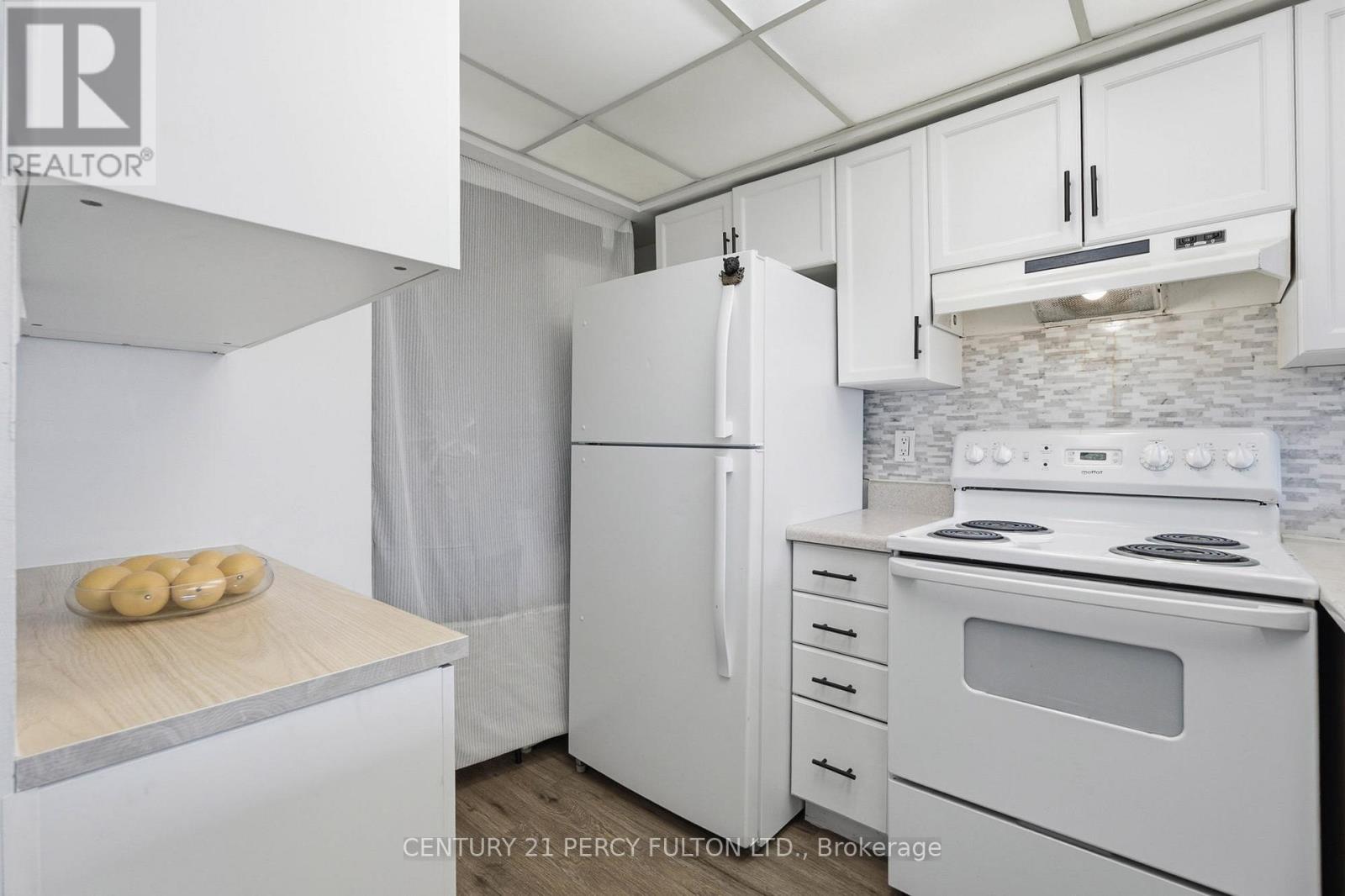 611 - 309 Major Mackenzie Avenue, Richmond Hill, Ontario  L4V 9Y5 - Photo 13 - N13705792