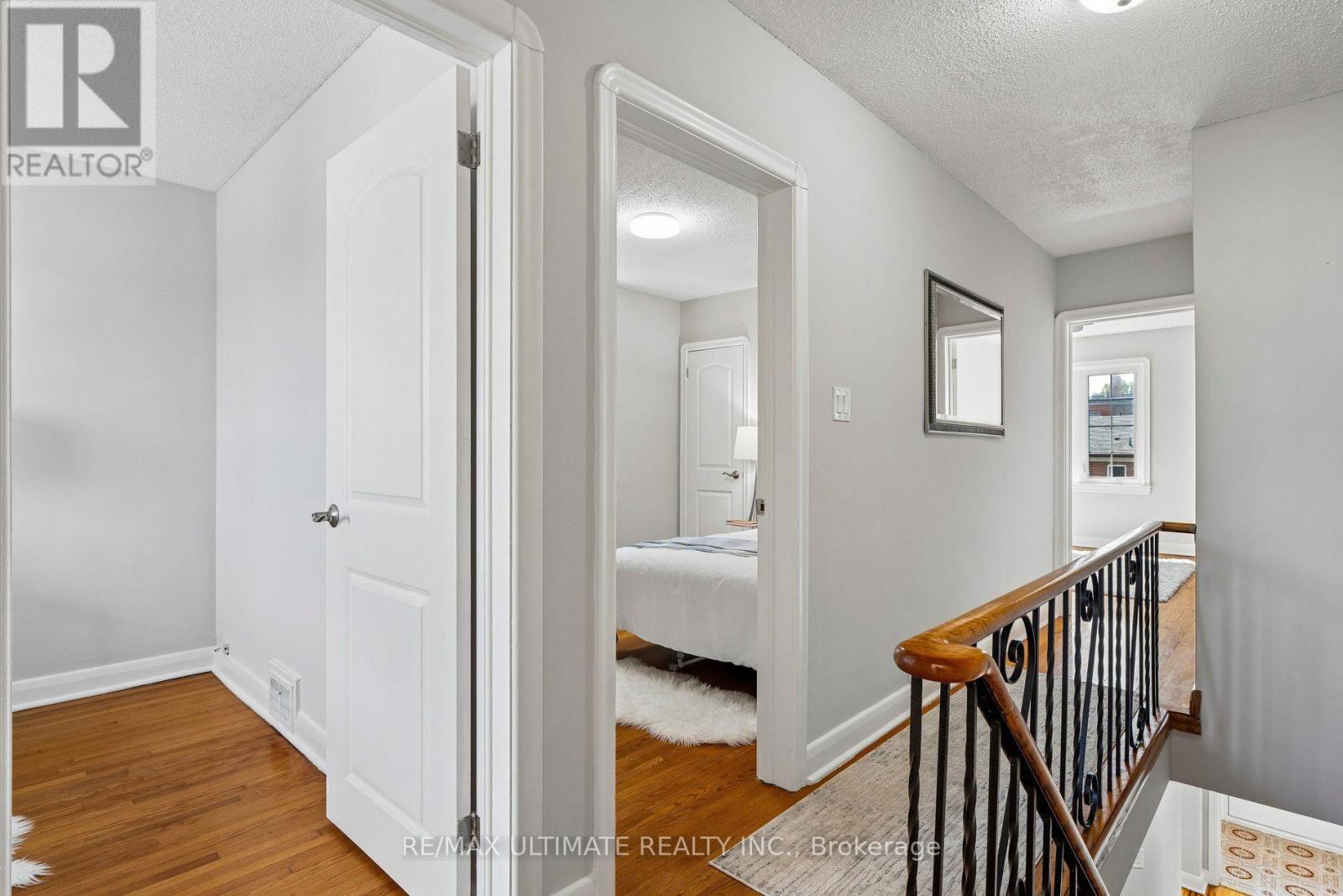 124 Hope Street, Toronto, Ontario  M6E 1K1 - Photo 23 - W13705662